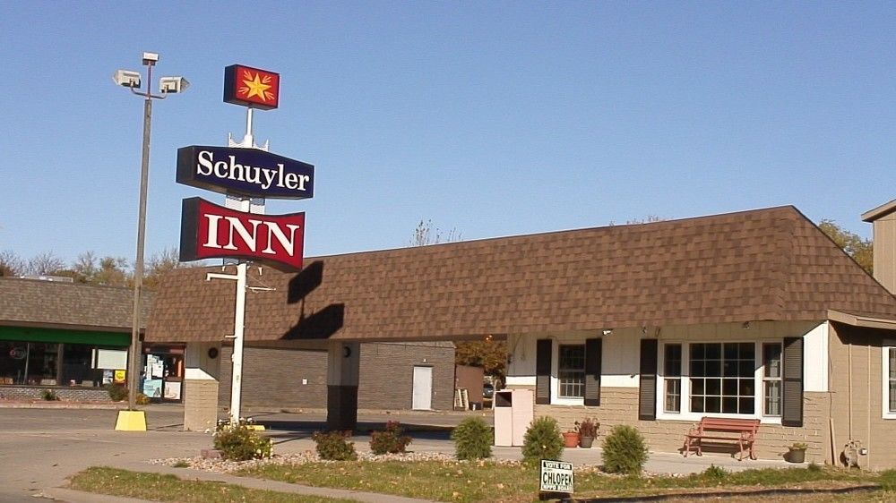 Schuyler Inn Екстер'єр фото